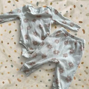 Cloud Island 2pc floral set (6-9 months)